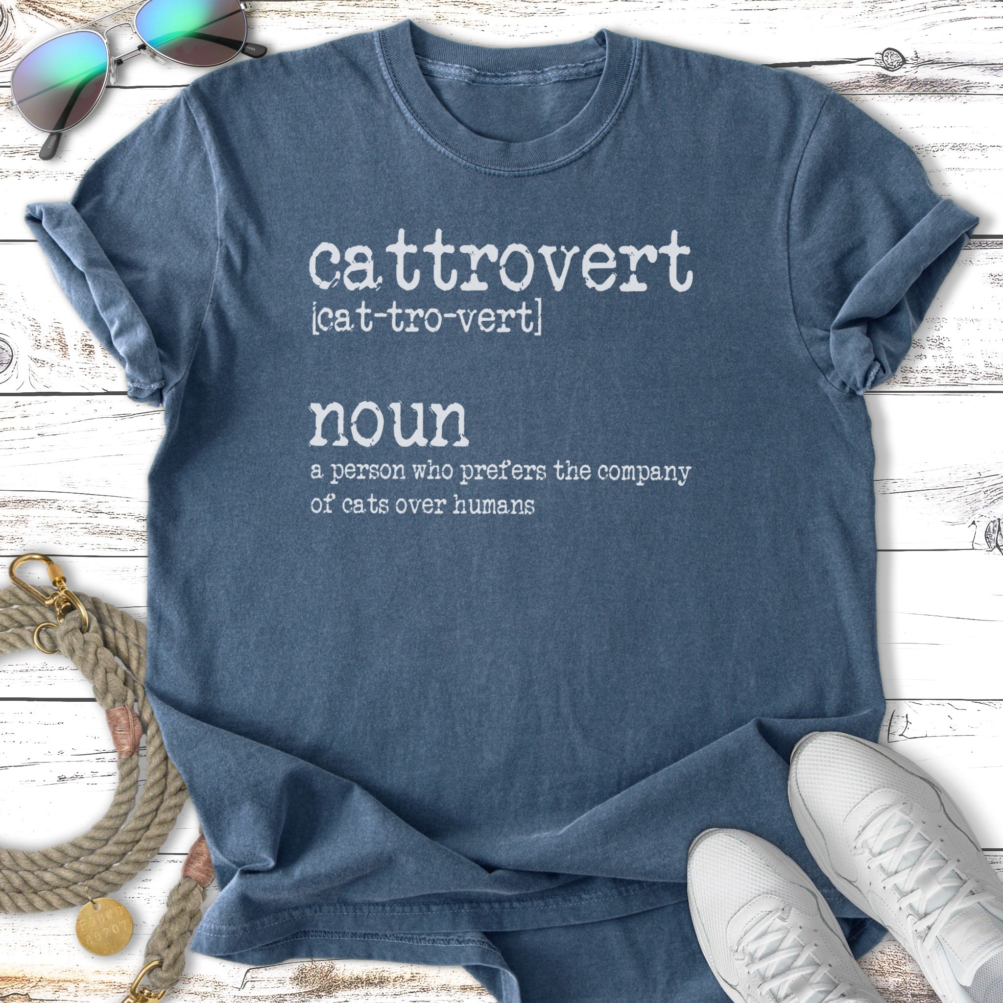 T-shirt with text defining "cat trovert" as preferring cats over humans.
