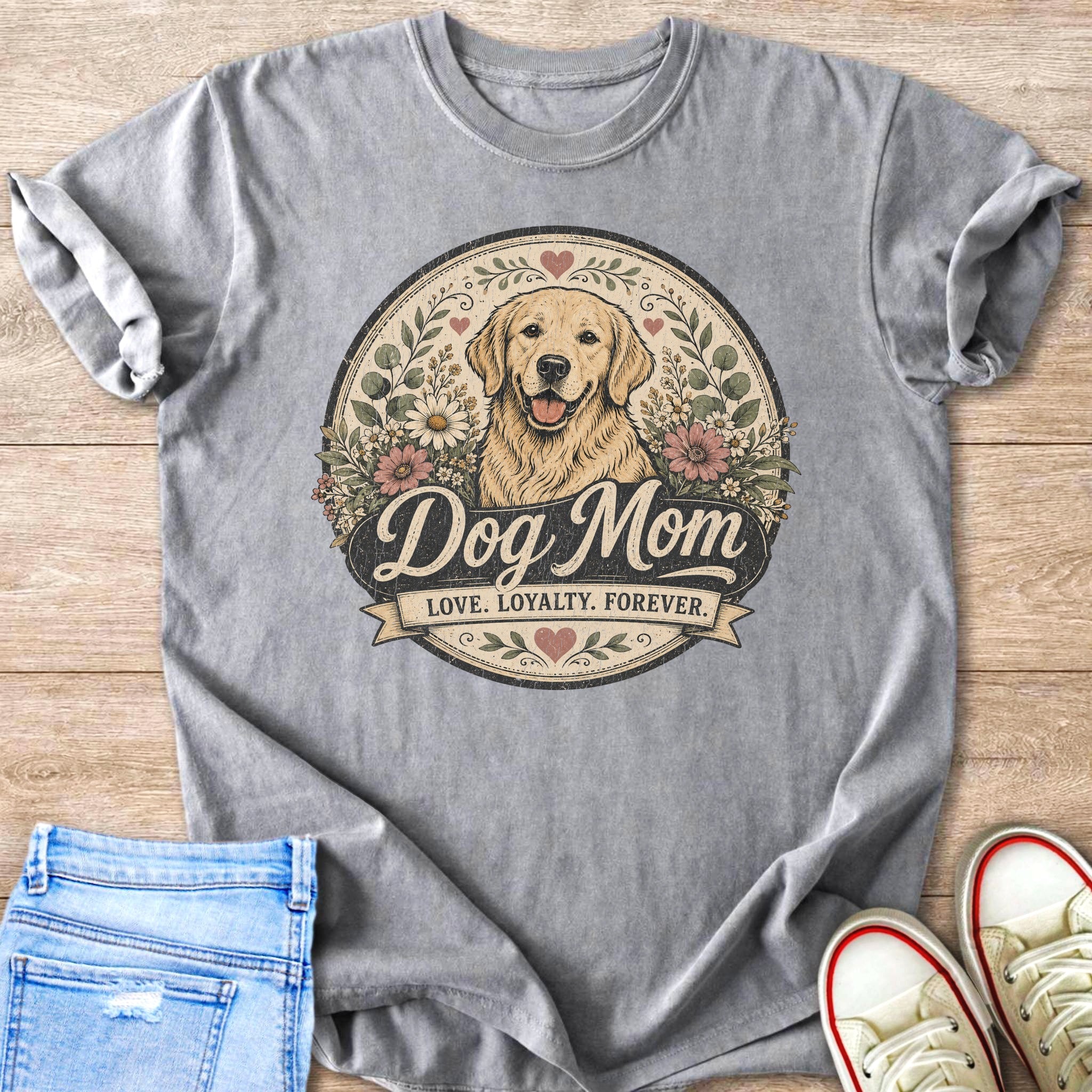 Gray t-shirt with Golden Retriever illustration and "Dog Mom" text.