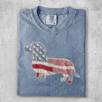 T-shirt with a patriotic Dachshund applique in denim and plaid.