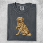 Gray t-shirt with Golden Retriever graphic and "I <3 MOM" text on its chest.