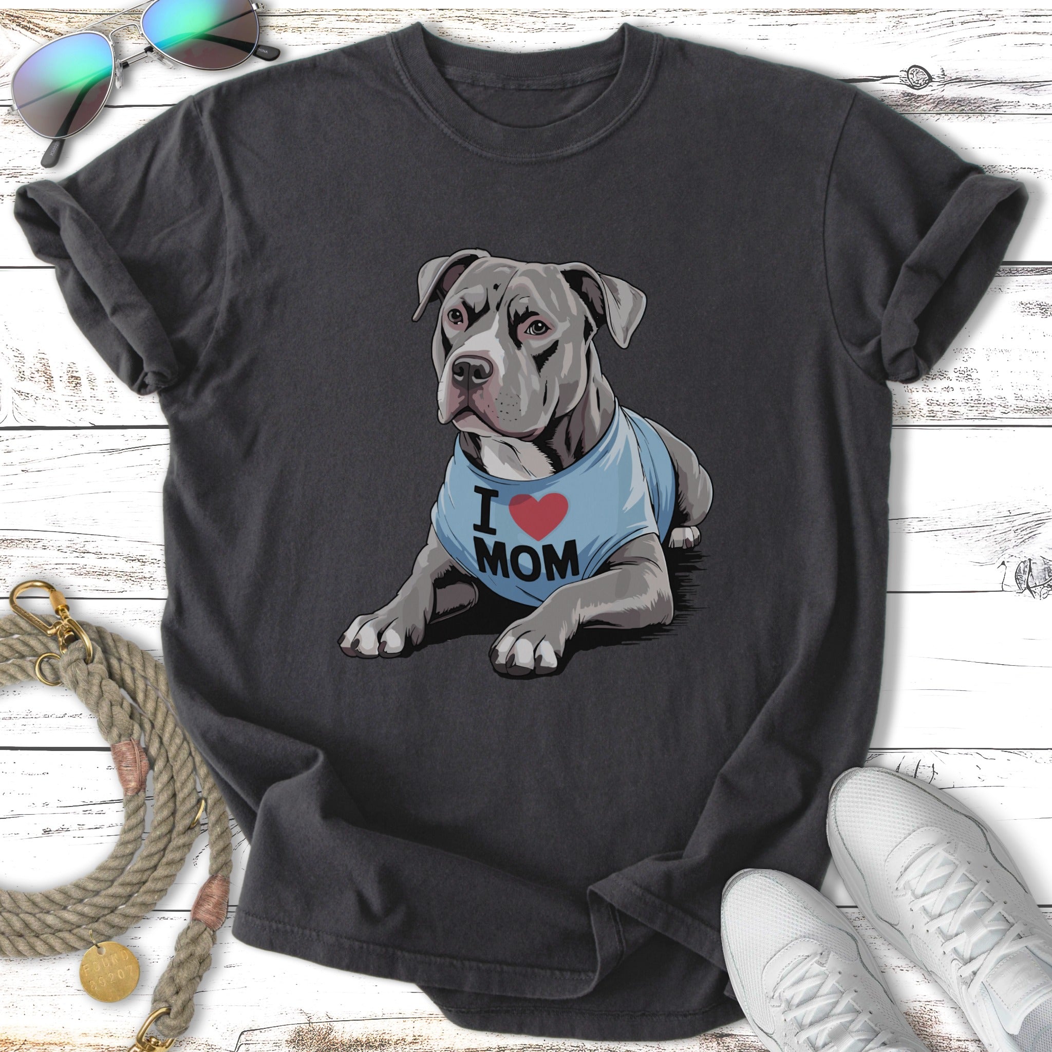 Dark t-shirt with a Pitbull wearing an "I Love Mom" shirt.