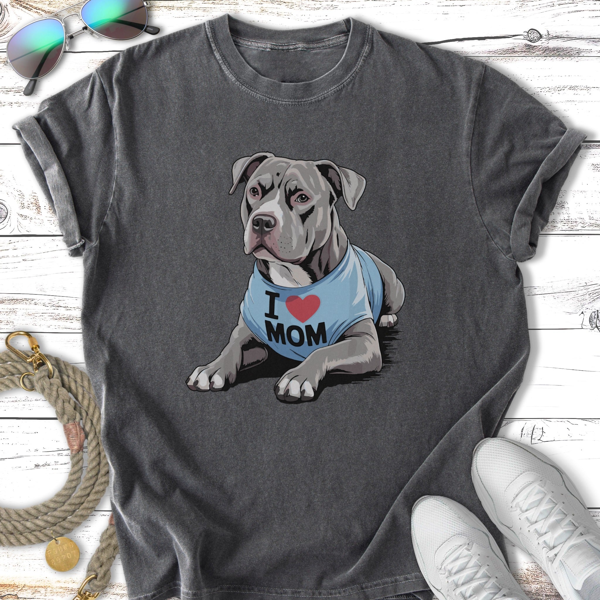 T-shirt with a pit bull wearing an "I Love Mom" shirt.